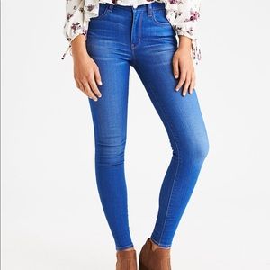 American Eagle Bright Blue Washed Jeans
